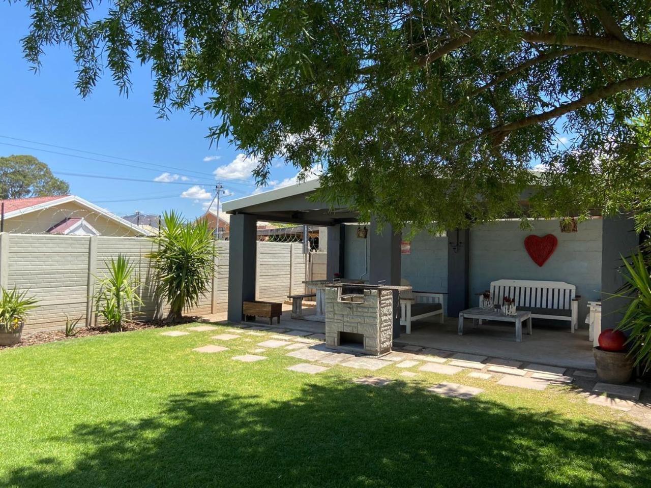 Appartamento Karoo Heart Beaufort West Esterno foto