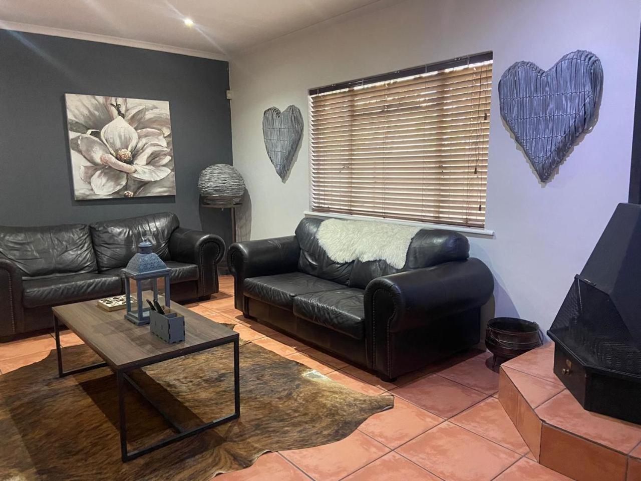 Appartamento Karoo Heart Beaufort West Esterno foto